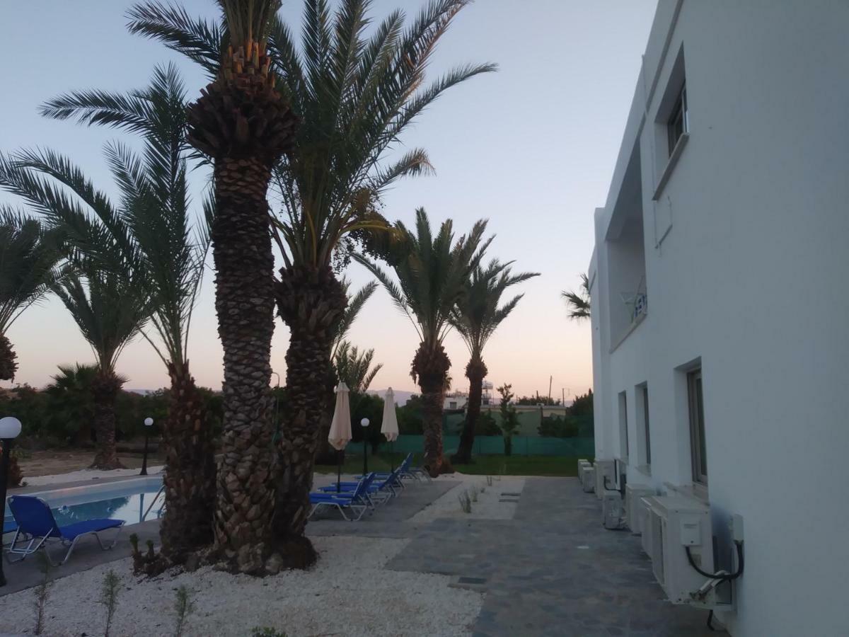 Argaka Palm Tree Apts Extérieur photo